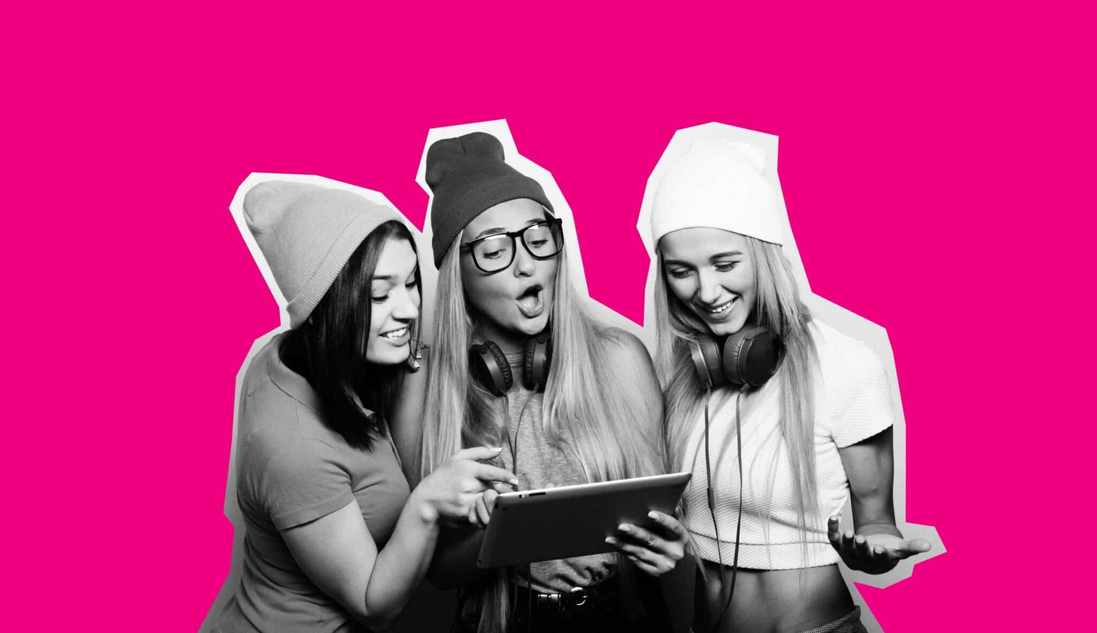 Te explicamos como conocer gente nueva. Foto con 3 chicas que se conocieron a través de chats infinitos.